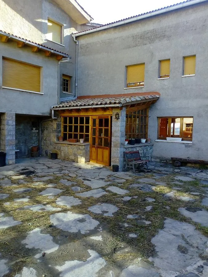 Farma Hotel Cal Xic Saldés